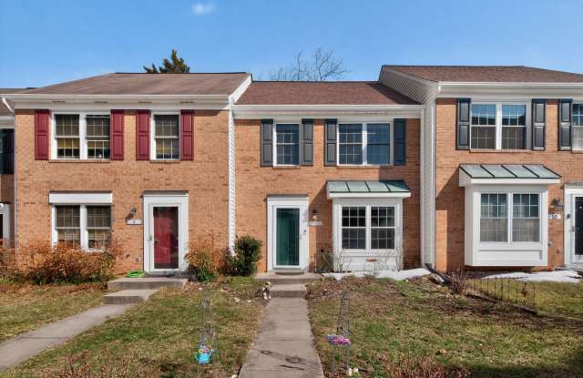 8 Suncroft Court