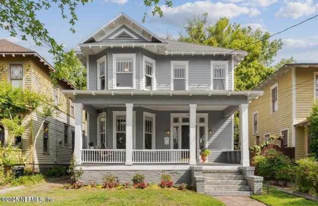 Photo of 2259 FORBES Street