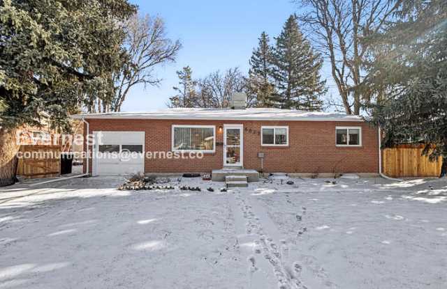 Photo of 6822 Moore Street