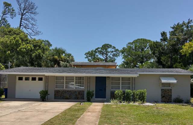 112 Frances Dr