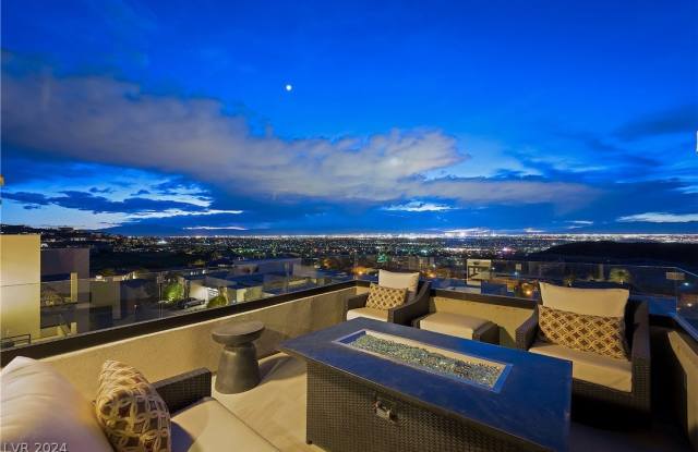1229 Starview Peak Court