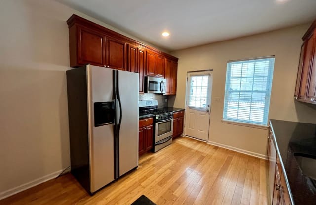 921 S 19th St - 921 South 19th Street, Philadelphia, PA 19146