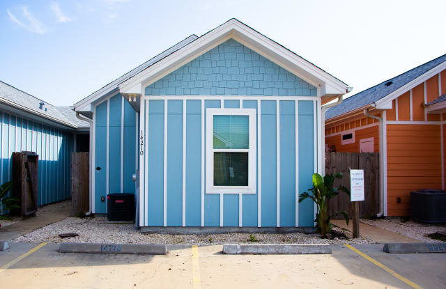 14210 Anegada Ave - 14210 Anegada Dr, Corpus Christi, TX 78418