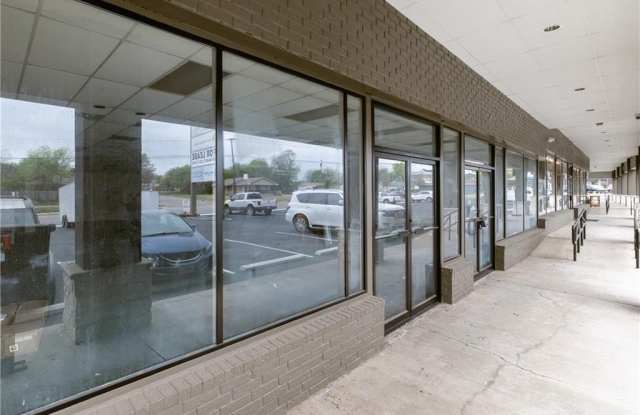 Photo of 1300 Lake Air Drive