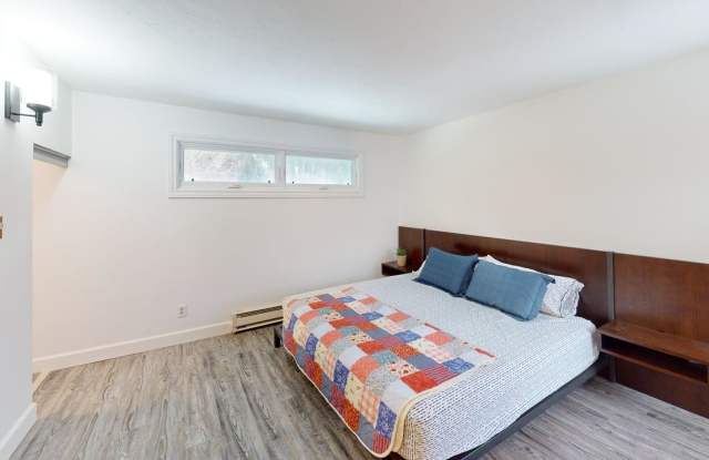 39371 U.S. 6 - 1a-303