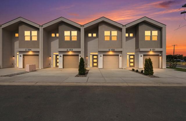6820 West Court Street - C-105