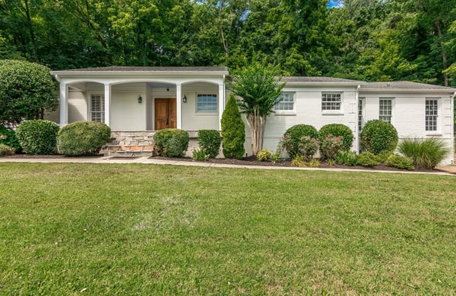 2139 Chickering Ln - 2139 Chickering Lane, Forest Hills, TN 37215