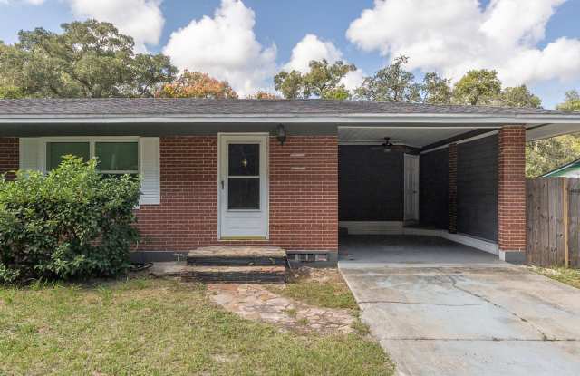 1404 North Garfield Avenue