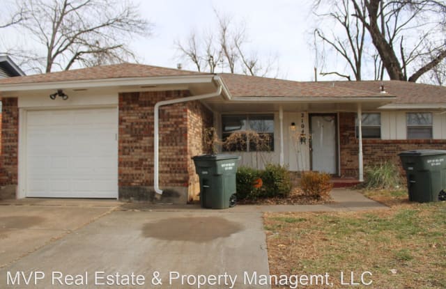 2104 Connie Dr - 2104 Connie Drive, Del City, OK 73115