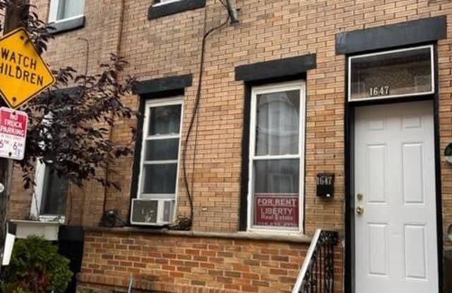 1647 S LAWRENCE STREET - 1647 South Lawrence Street, Philadelphia, PA 19148