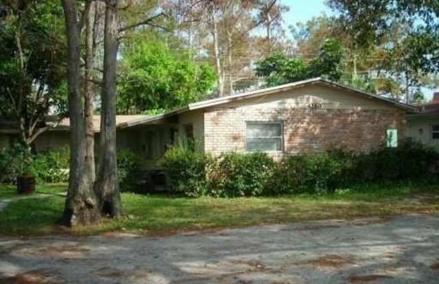 Photo of 4250 NW 21st Ave