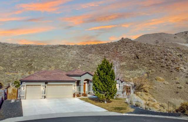 Executive Home in Hidden Valley - 7520 Rough Rock Drive, Washoe County, NV 89502