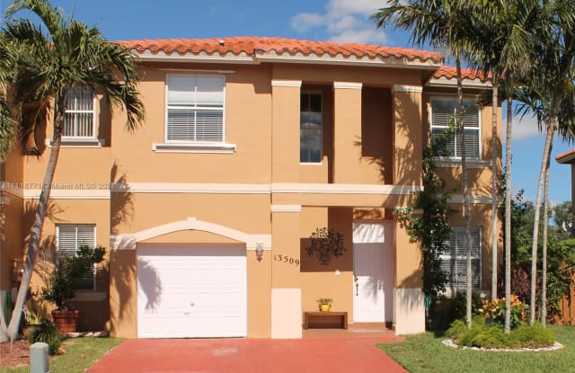 13509 NW 9th Ct - 13509 NW 9th Ct, Pembroke Pines, FL 33028