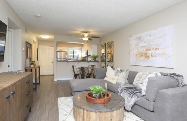 Ellington Apartment Homes Davis Ca Apartments For Rent