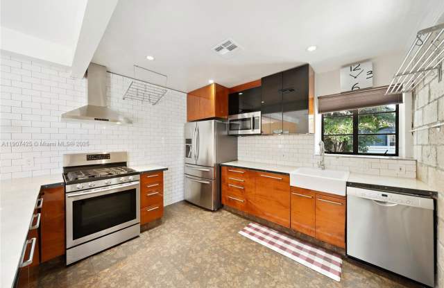 501 Northwest 45th Street