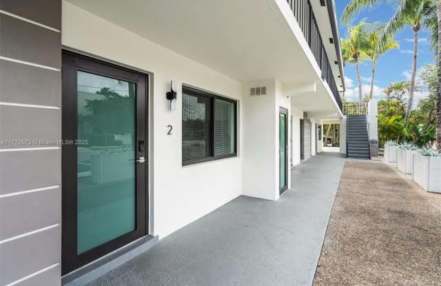 1630 SW 4th Ave