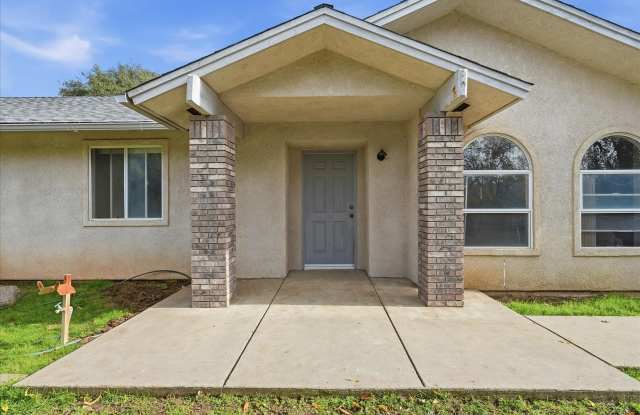 Photo of 43379 Leach Rd