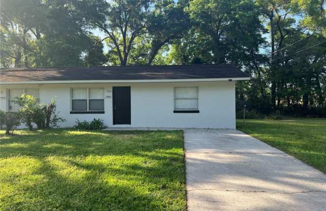 1946 NW 6TH STREET