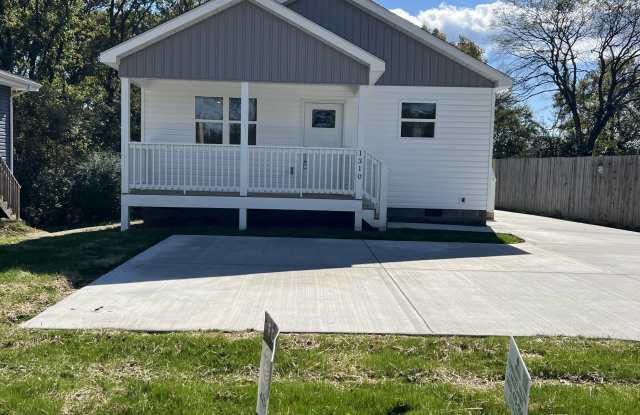 Photo of 1310 East 36th Street