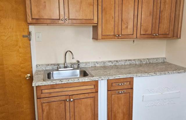 Photo of 421 CLEMENTS BRIDGE Road