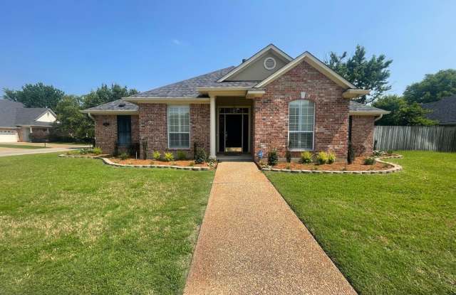 920 Azalea Garden Drive - 920 Azalea Garden Drive, Shreveport, LA 71115