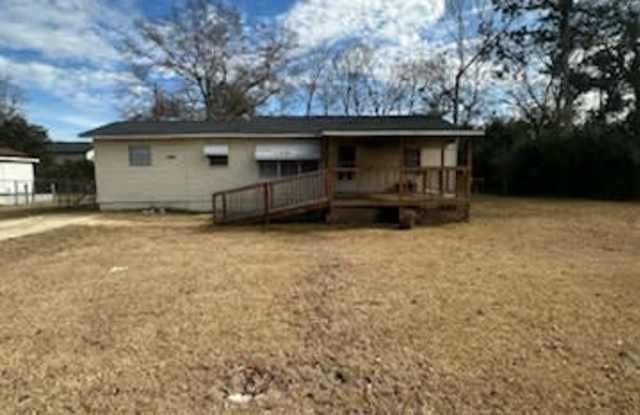801 Douglas Drive