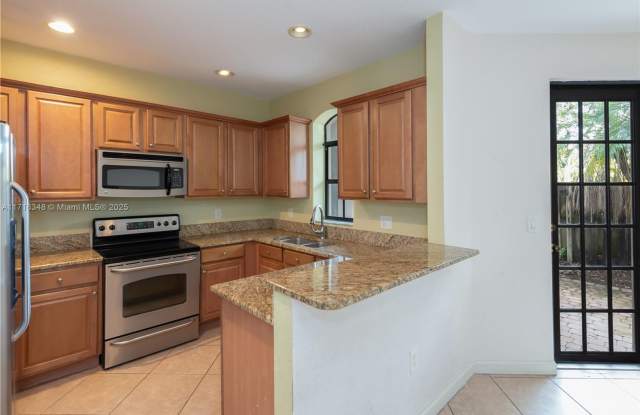 10261 NW 32nd Terrace 10261, Doral, FL 33172
