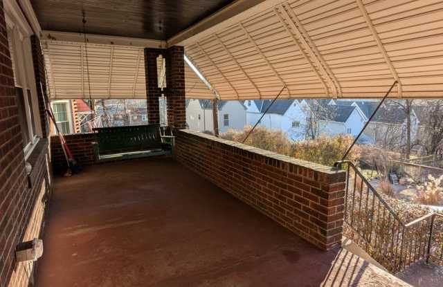 3 Bedroom 1.5 Bathroom House (Greenfield)