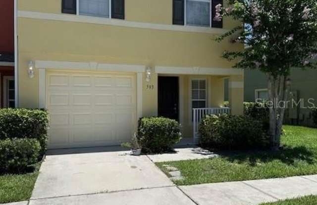 593 CRESTING OAK CIRCLE