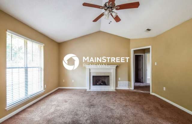 4152 Triple Crown Loop North