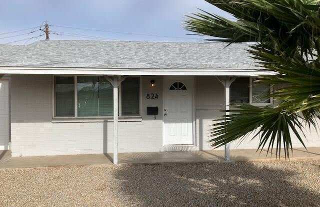 824 W Parkway Boulevard