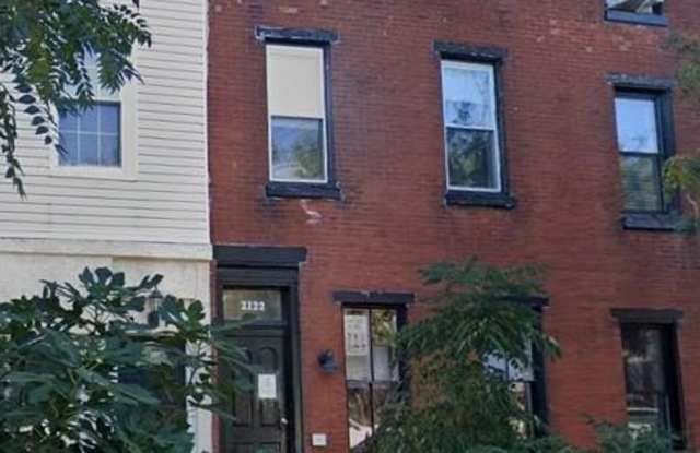 2122 CHRISTIAN Street unit: C