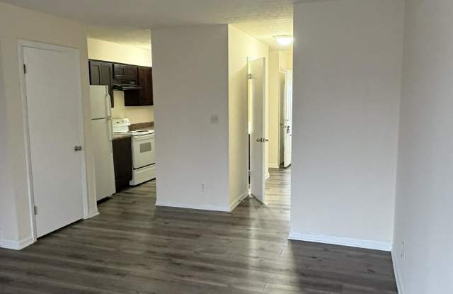 1712 Highland Way, Unit B