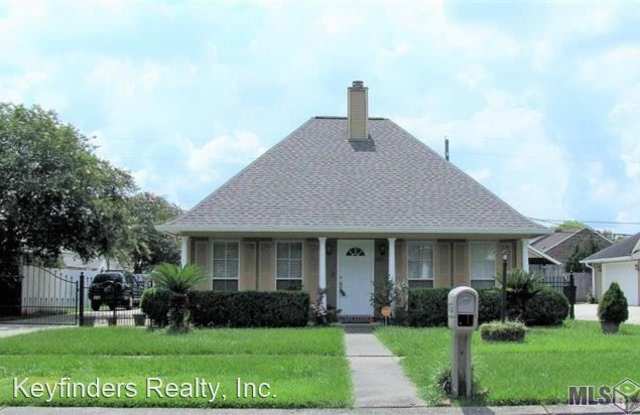 1075 Elvin Drive - 1075 Elvin Drive, Gardere, LA 70810