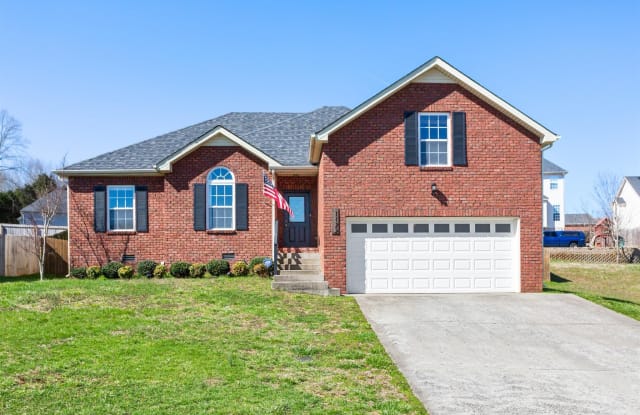 1172 Viewmont Dr - 1172 Viewmont Drive, Clarksville, TN 37040