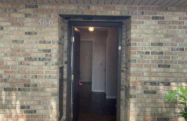 500 S Orange Edwards Boulevard