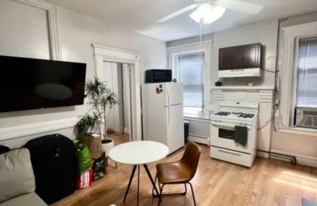 100-102 Warwick St