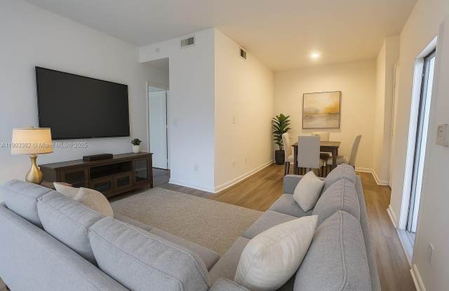 880 Cypress Park Way