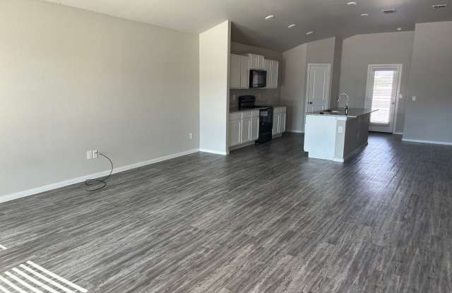 Cute 3 bedroom 2 bath Home!