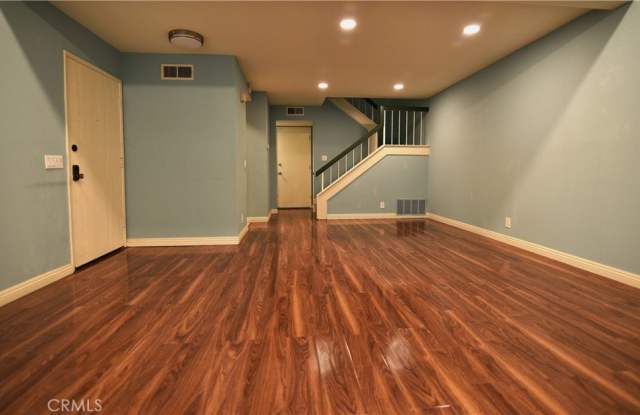 3545 Eucalyptus Street