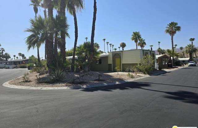 Photo of 198 Juniper Dr