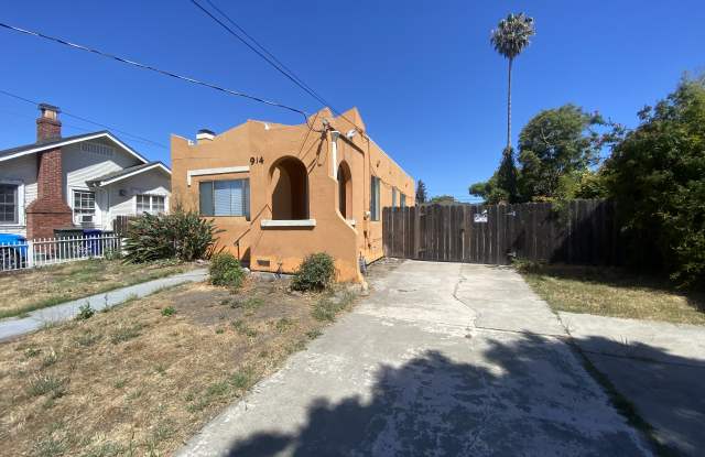 914 Alice Ave