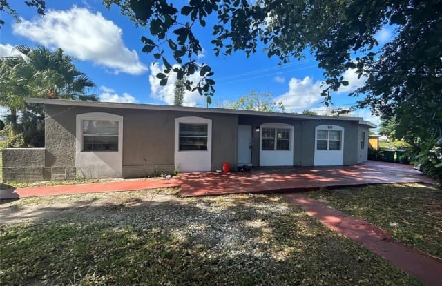 801 NW 33rd Ter - 801 Northwest 33rd Terrace, Lauderhill, FL 33311