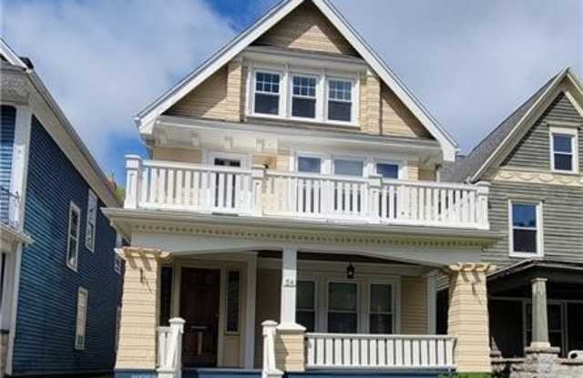 54 Greenfield Street