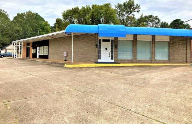 Photo of 920 E 70th Street