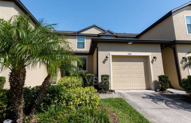 2282 Seven Oaks Dr