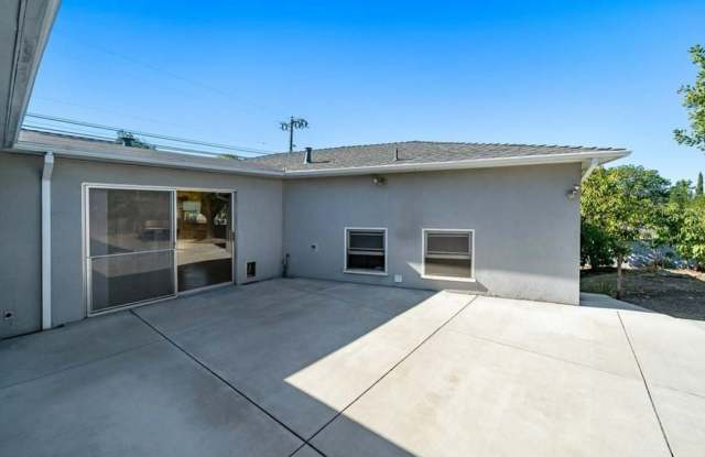 Photo of 1304 Sydney St