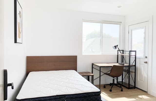 1436 W 36th Place - Co-Living