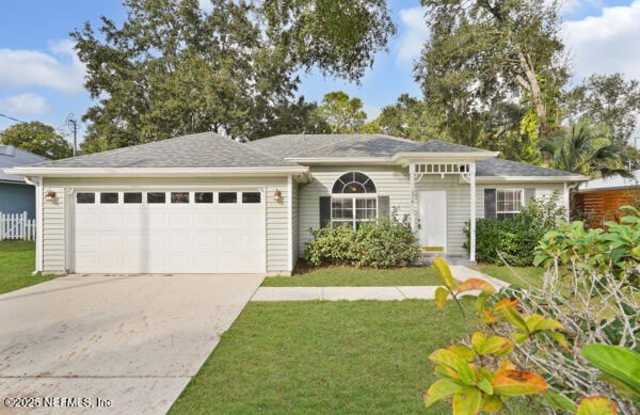 Photo of 1014 KENNEDY Drive