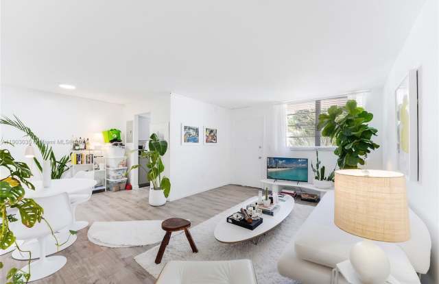 Photo of 301 Jefferson Ave